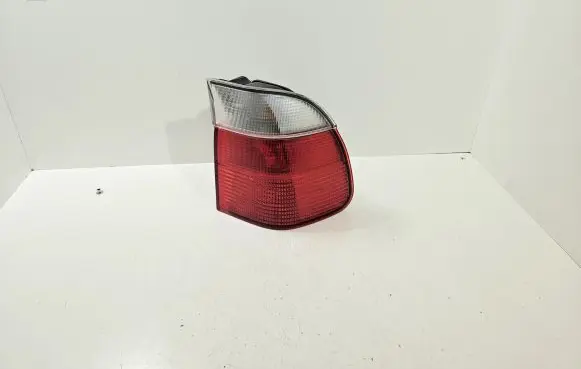 BMW 5 E39 Rear/tail lights 2496322