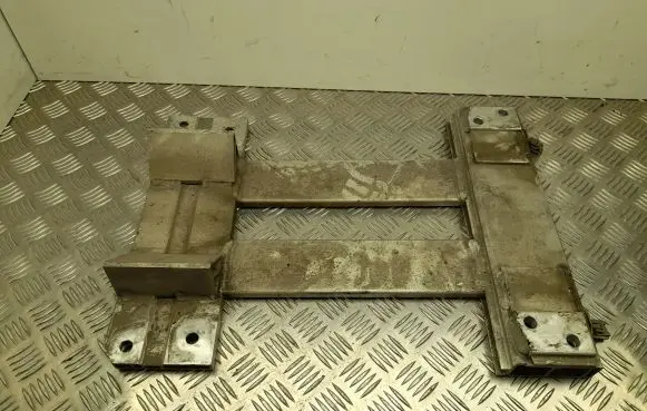 Porsche Panamera (970) EGR valve cooler bracket 97050462301