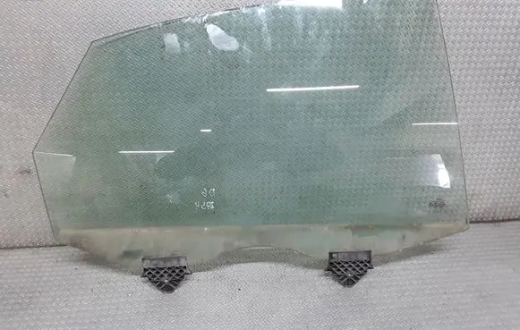 Audi A8 S8 D3 4E Rear door window glass 