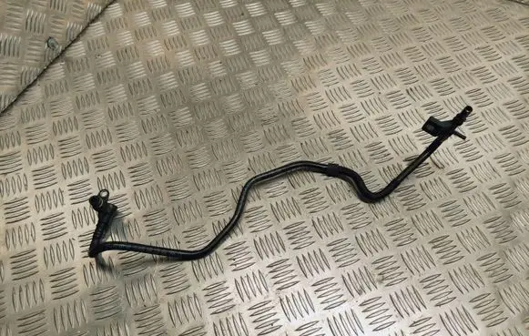 Volkswagen Polo V 6R Engine coolant pipe/hose 04B129456 04B611933