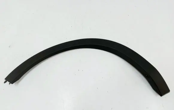 Volvo XC40 Rear fender molding trim 32368189