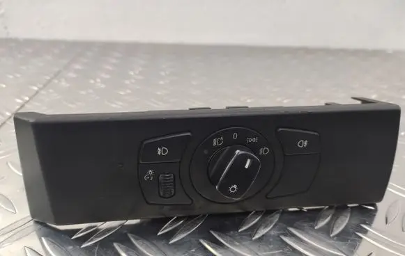 BMW 5 E60 E61 Light switch 6953735