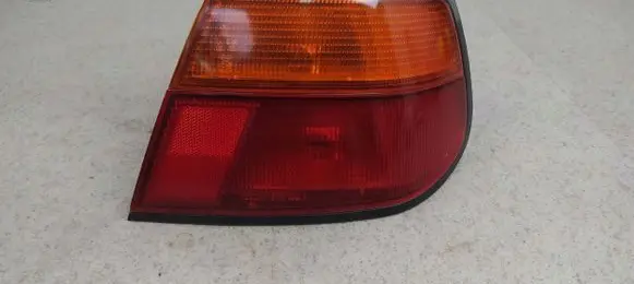 Nissan Almera Rear/tail lights