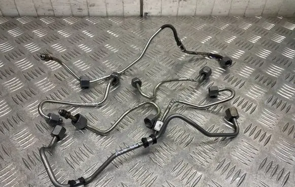 Renault Trafic III (X82) Fuel injector supply line/pipe PRZEWTR16DCI