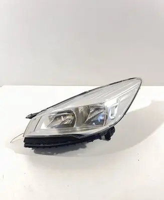 Ford Kuga II Headlight/headlamp CV4413W030BE