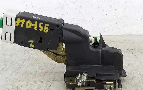Volvo S40, V40 Front door lock