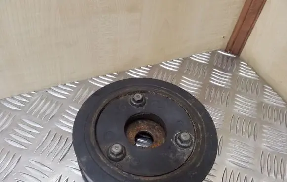 KIA Sorento Crankshaft pulley
