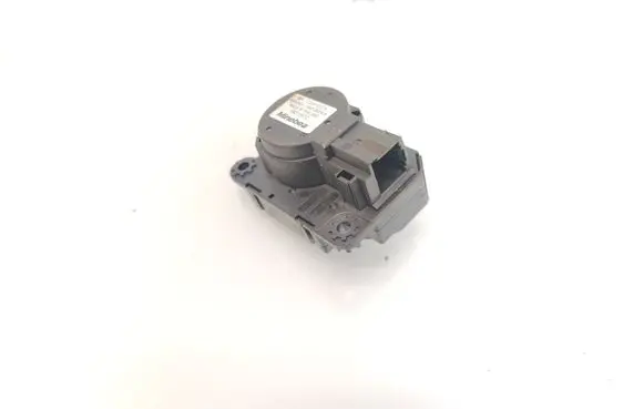 Mitsubishi Outlander A/C air flow flap actuator/motor CSA512T014 0901197C