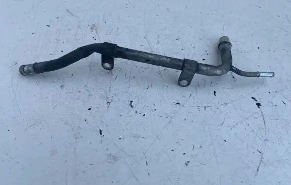 Toyota Avensis T250 Engine coolant pipe/hose