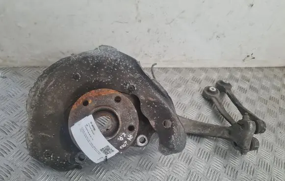 Audi A4 S4 B8 8K Front wheel hub