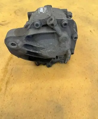 BMW X5 G05 Rear differential 8662655