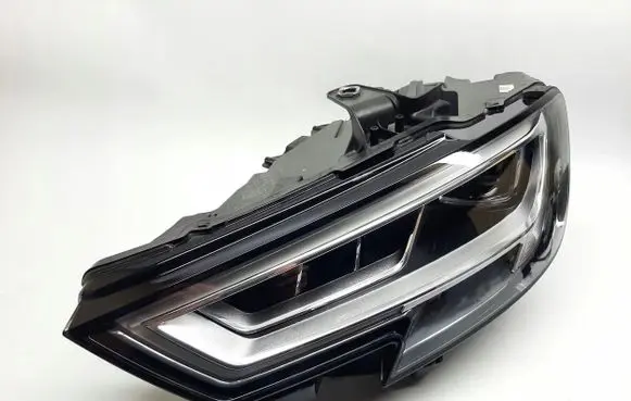 Audi A4 S4 B9 8W Headlight/headlamp 8W0941035