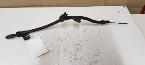Volkswagen PASSAT B6 Oil level dip stick 03L103634