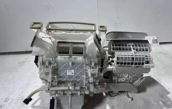 Toyota RAV 4 (XA50) Interior heater climate box assembly 4432608123 8701033E70 4432906773