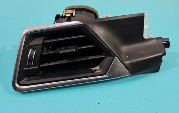 BMW 3 G20 G21 Dashboard air vent grill cover trim 6805796 IMPRK1586475