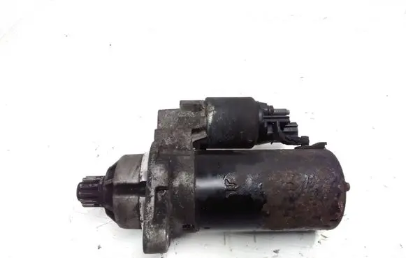 Volkswagen PASSAT CC Starter motor