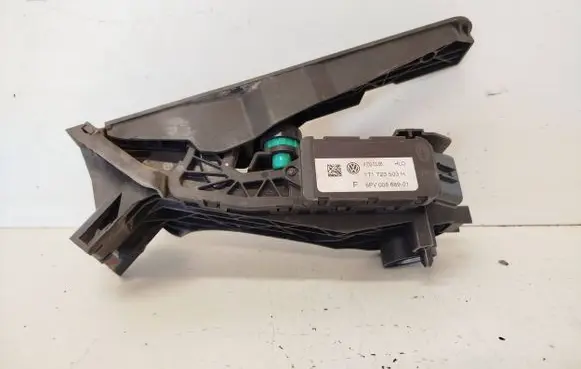 Volkswagen Touran I Accelerator throttle pedal 1T1723503H 6PV00868901 030306
