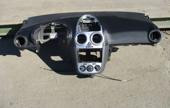 Opel Corsa D Dashboard 13214886