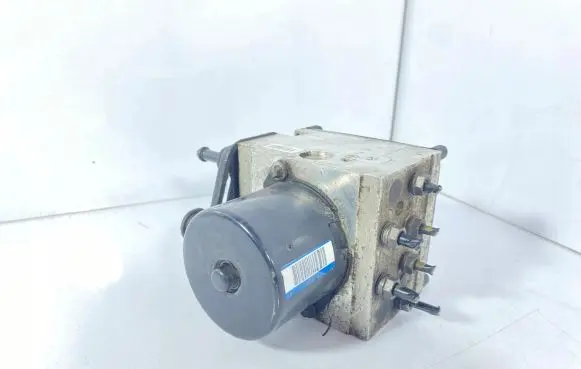 Volkswagen PASSAT B6 ABS Pump