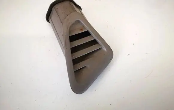 Nissan Murano Z50 Dash center air vent grill 68741ca000