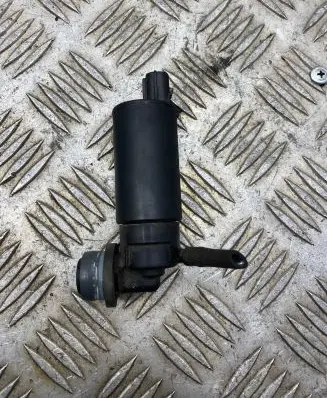 Toyota Corolla Verso E121 Windscreen/windshield washer pump