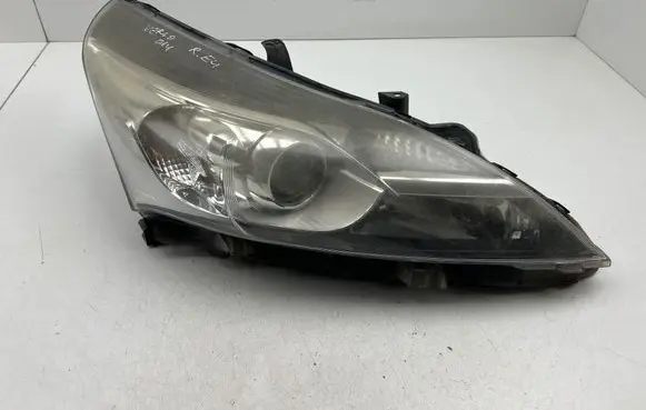Toyota Verso Headlight/headlamp 15532F 141296117 811100F161