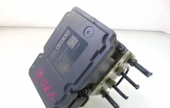 Volvo V70 ABS Pump P31423347
