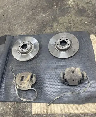 BMW X5 E70 Brake discs and calipers set 34116776784