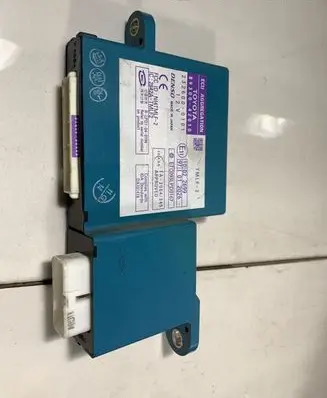 Toyota RAV 4 (XA30) Door control unit/module 8930042010