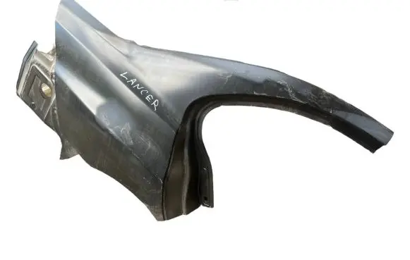 Mitsubishi Lancer X Rear arch 