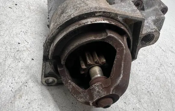 Opel Zafira A Starter motor 137266R 137266 2000000073552