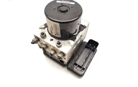 Land Rover Freelander 2 - LR2 ABS Pump 6G9N-2C405-DG