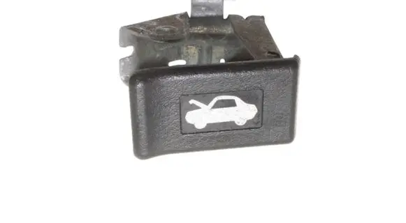 Honda CR-V Engine bonnet (hood) release handle
