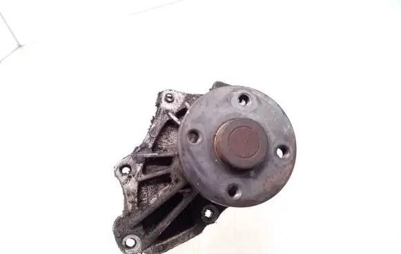 Toyota Avensis T250 Water pump