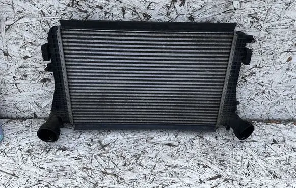 Volkswagen PASSAT B6 Intercooler radiator 3C0145805P
