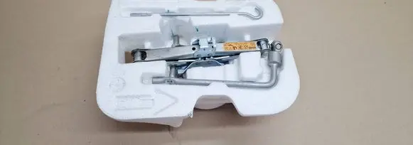 Nissan Micra Lift Jack 
