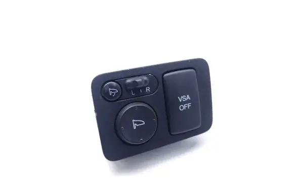 Honda CR-V Wing mirror switch M33212