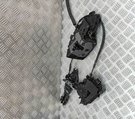 Land Rover Range Rover L405 Coupe door lock (next to the handle) BJ32224N02 JPLA218A42AC