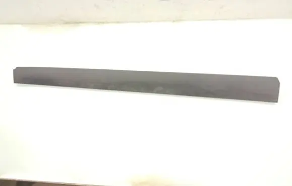Infiniti QX60 L50 Front door trim (molding) 