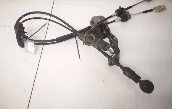 KIA Ceed Gear shift cable linkage 