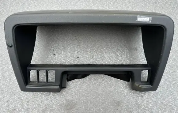 Nissan Patrol Y60 Center console decorative trim 6824001J01