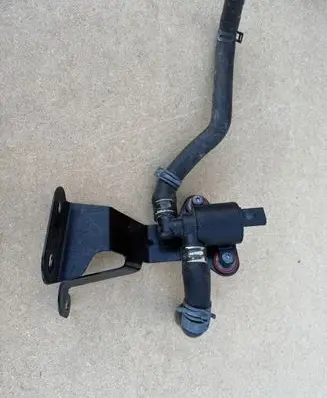 Audi A4 S4 B9 Electric auxiliary coolant/water pump 4H0121671D