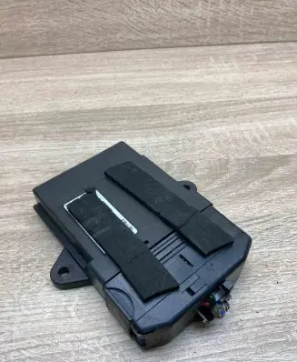 Opel Vectra C Door control unit/module 13111457