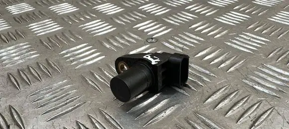 Mercedes-Benz E C207 W207 Camshaft position sensor A0051531328