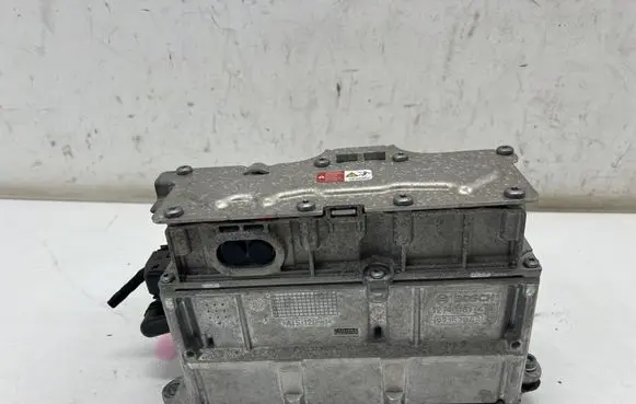 Cupra Leon Voltage converter inverter 5WA907070C