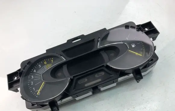Renault Captur Speedometer (instrument cluster) 248109243R