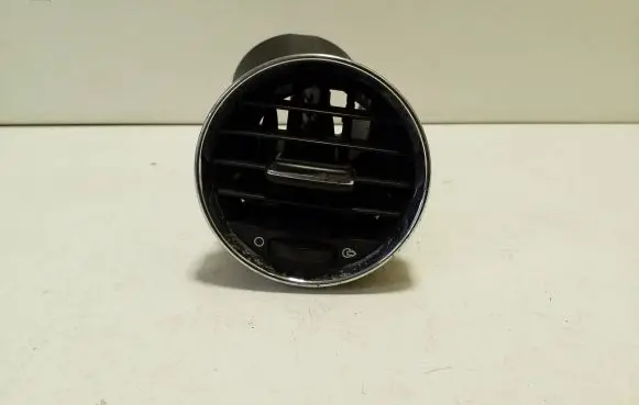 Peugeot 5008 Dashboard side air vent grill/cover trim 9655994177