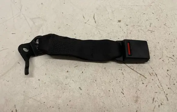 BMW 5 G30 G31 G38 Rear seatbelt buckle 7430064
