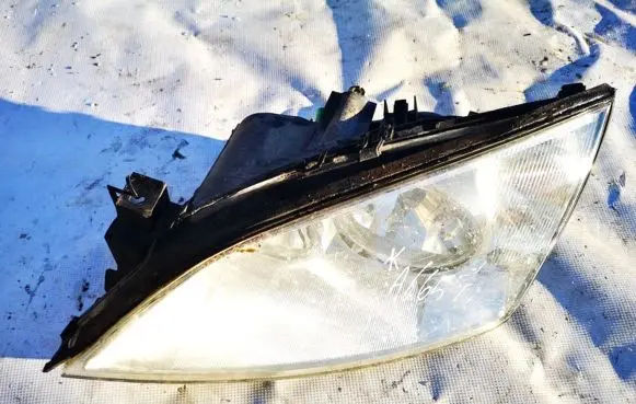 Ford Mondeo Mk III Headlight/headlamp 1s7113006al 1s71-13006-al