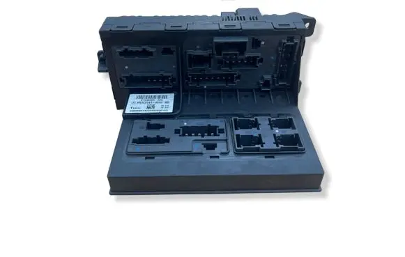Mercedes-Benz E W211 Fuse module 2115454201